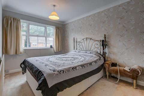 112 Atcham Close, Redditch, B98 0NZ