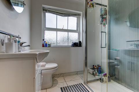 112 Atcham Close, Redditch, B98 0NZ