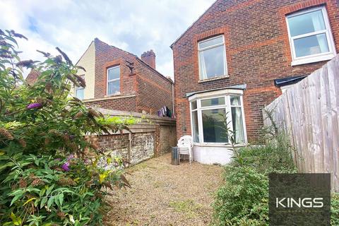 4 bedroom terraced house to rent - Manners Road, Southsea