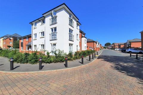 Flat 2, 14 Firecracker Drive, Locks Heath, Southampton, SO31 6BU