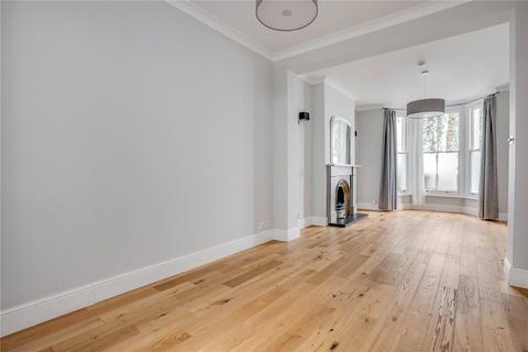 27 Chiswick Road, London, W4 5RB