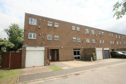 52 Spencer Road, Mitcham, CR4 1SH