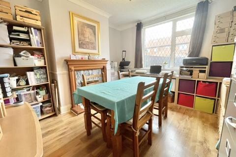 14 Western Outway, Grimsby, DN34 5HE