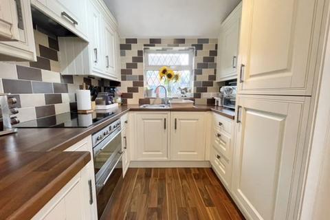 14 Western Outway, Grimsby, DN34 5HE