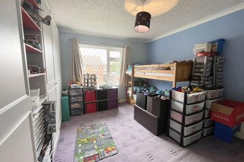 14 Western Outway, Grimsby, DN34 5HE