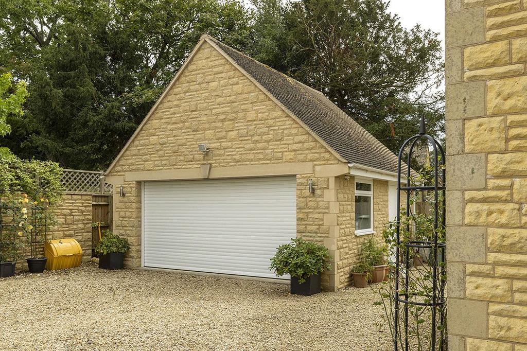 Double Garage