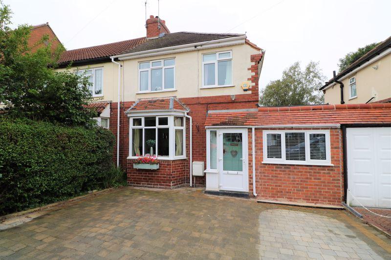 Castle Road, Walsall Wood 3 bed semidetached house £265,000