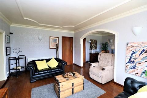 31 Knights Hill, Walsall, WS9 0TG