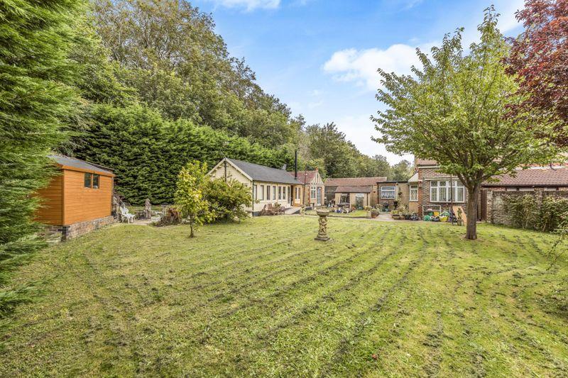 Firgrove Crescent, Hilsea 4 bed detached house £550,000