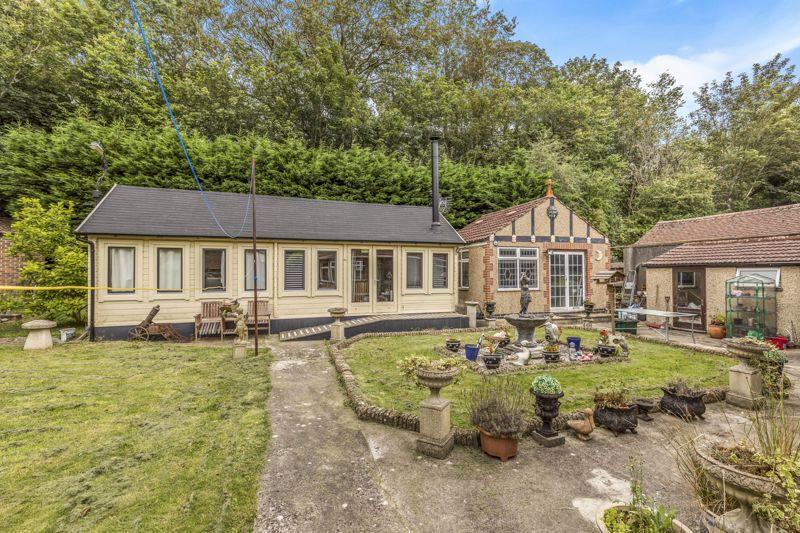 Firgrove Crescent, Hilsea 4 bed detached house £550,000