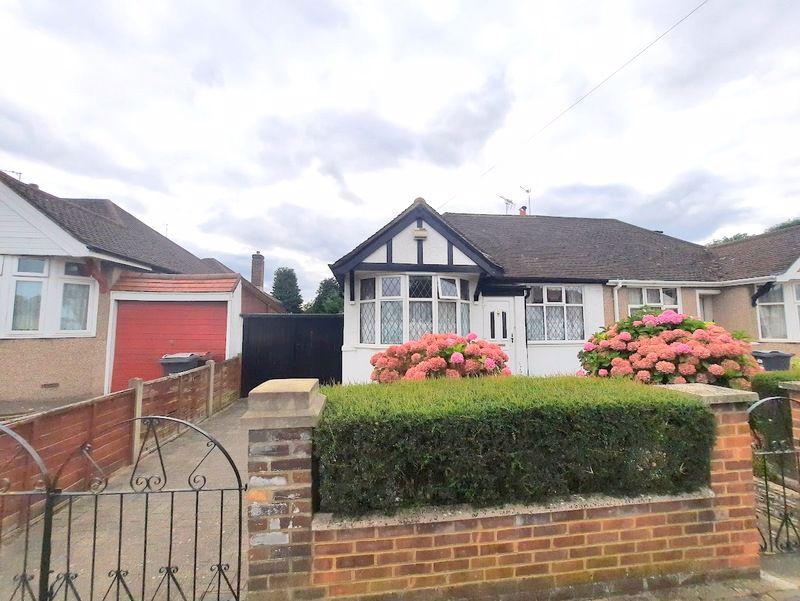 Parkfield Crescent, Feltham 3 bed semidetached bungalow £460,000
