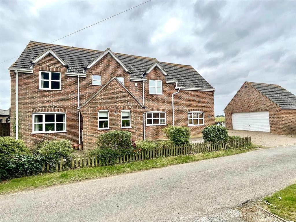 Northons Lane, Holbeach, Spalding 5 bed detached house £450,000