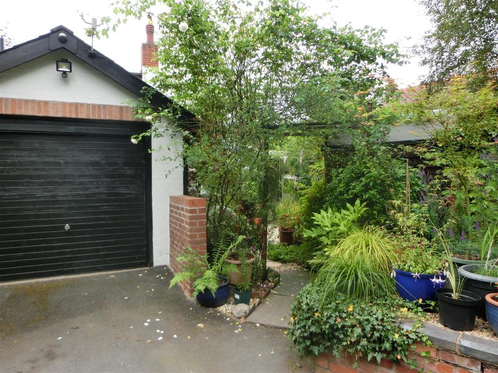 Lavender Cottage rear 2.JPG