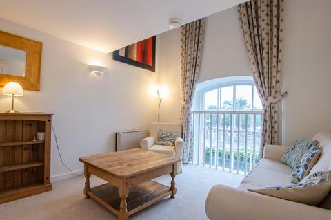2 bedroom apartment to rent, County House, Monkgate, York, YO31 7NS