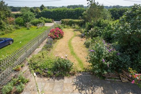 15 Grove Road, Wickhambreaux, Canterbury, CT3 1SA