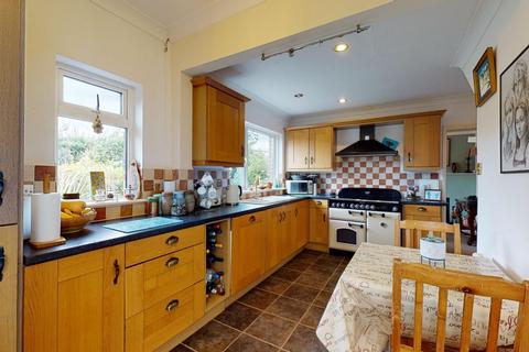 15 Grove Road, Wickhambreaux, Canterbury, CT3 1SA