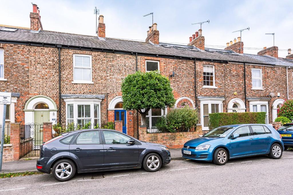 Nunthorpe Road, York 2 bed terraced house £380,000