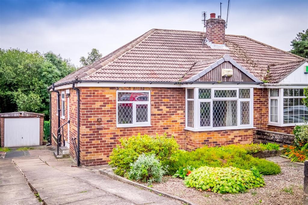 Devon Way, Brighouse 3 bed semidetached bungalow £170,000