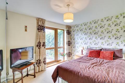 27 Hesketh Road, Leeds, LS5 3ET