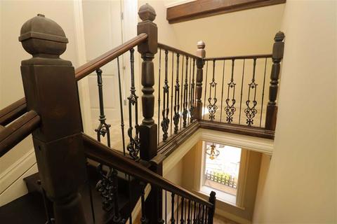 84 Demesne Road, Manchester, M16 8PJ