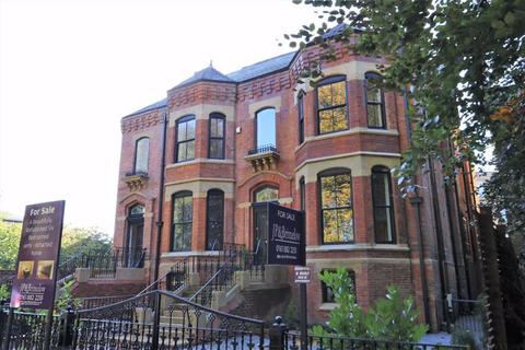 84 Demesne Road, Manchester, M16 8PJ