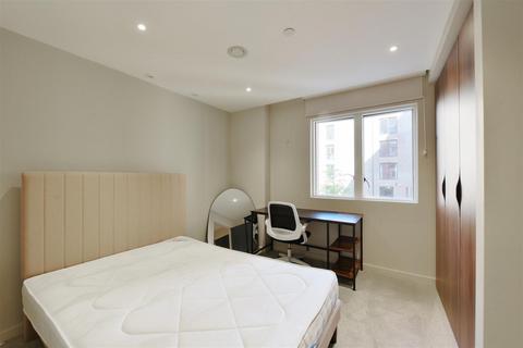 2 bedroom apartment to rent, Kings, Hudson Quarter, York