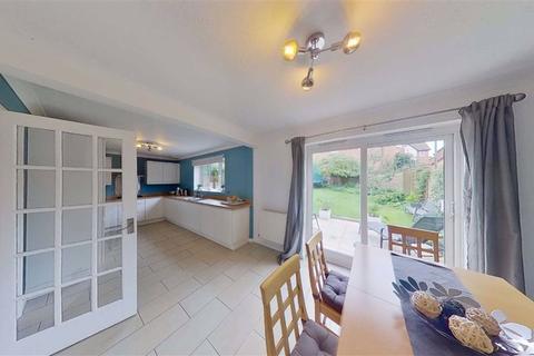 2 Jenkins Close, Shenley Church End, Milton Keynes, MK5 6HX