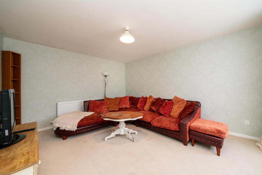 Argyll Road, Hemel Hempstead 3 bed terraced house £360,000