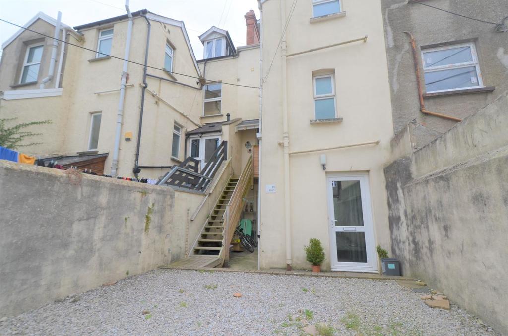 Sticklepath, Barnstaple 1 bed flat £625 pcm (£144 pw)