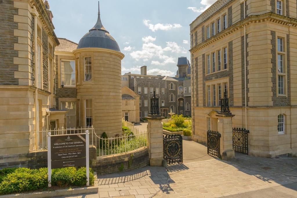 The General, Bristol Harbourside 1 bed flat £450,000