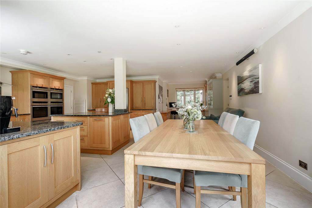 Kitchen/Breakfast