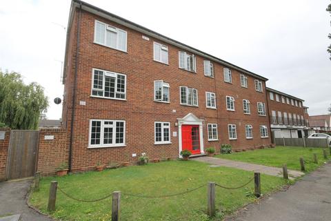 37 Bucklers Way, Carshalton, SM5 2DZ