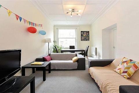 4 bedroom flat to rent, NW8