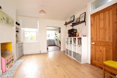 3 bedroom terraced house for sale - Newfield Road, Newhaven