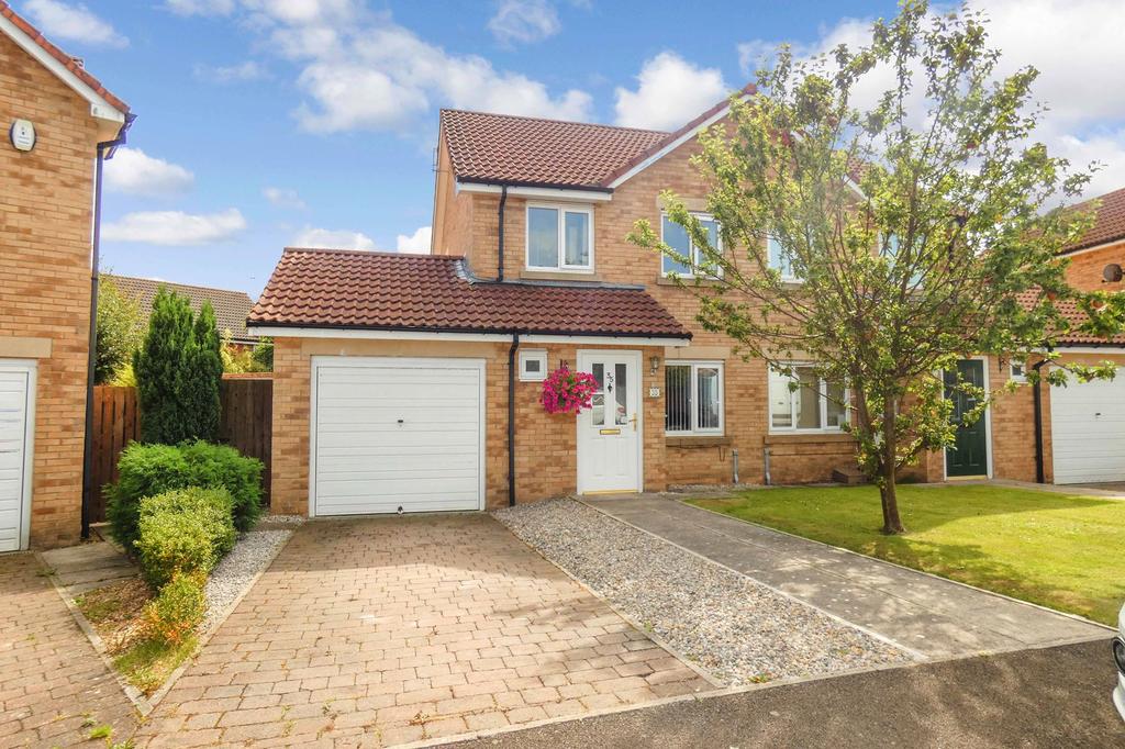 Maple Drive, Widdrington, Morpeth... 3 bed semidetached house £150,000
