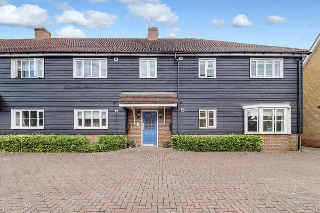 Gardeners Close, Maulden, MK45 2 bed flat £1,100 pcm (£254 pw)