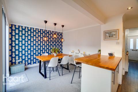 3 Alfreg Road, Witham, CM8 1NW