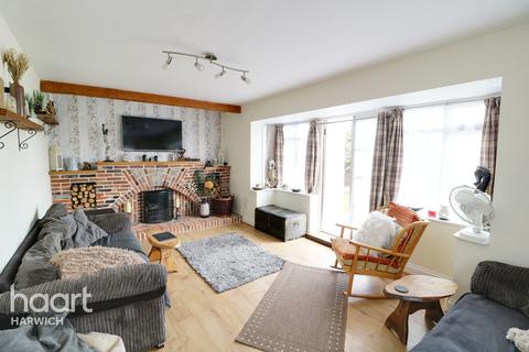 90 Ashley Road, Harwich, CO12 4AP