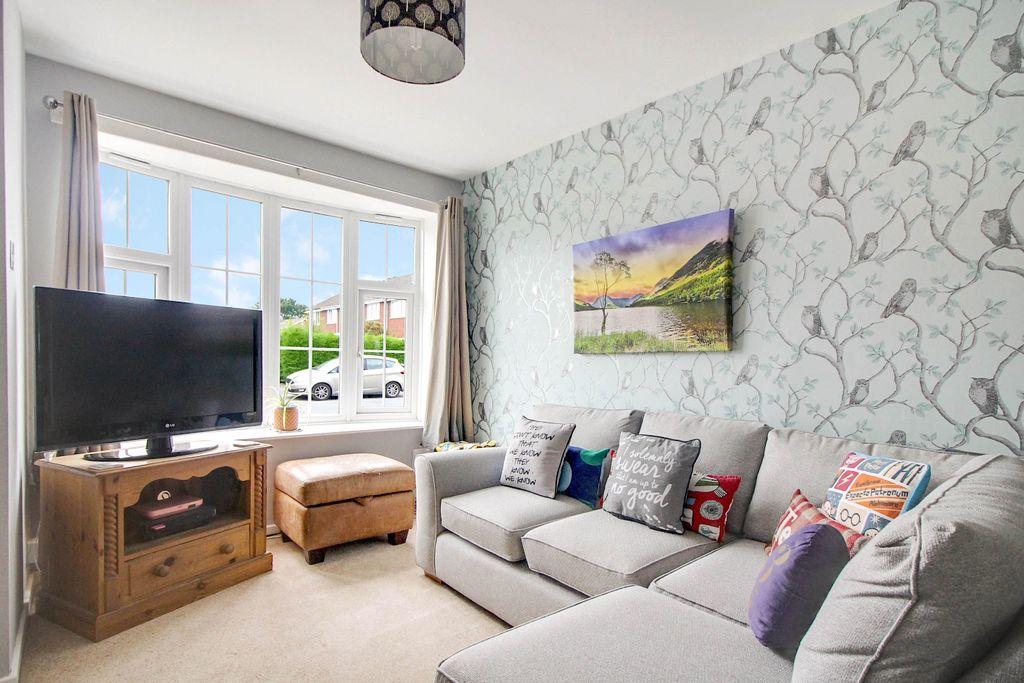 Cayley Close, York YO30 5PT 2 bed terraced house £215,000