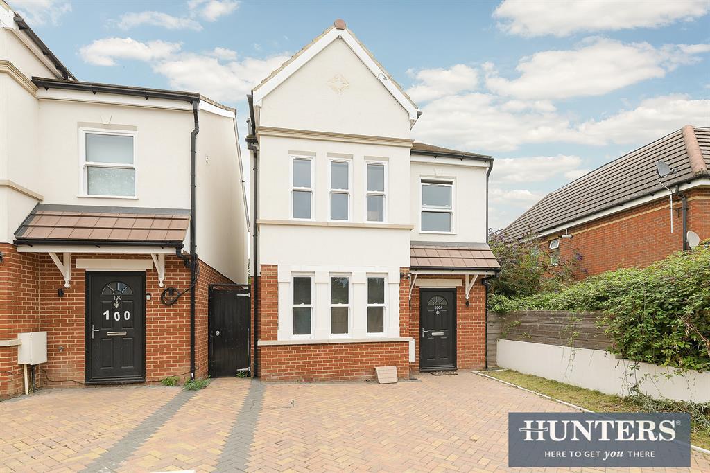 Dukes Avenue, New Malden, KT3 4 bed detached house £1,200,000