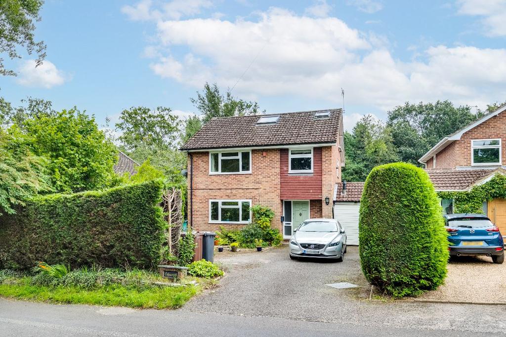 Edgworth, Burnt Hill Road, Farnham, Surrey 5 bed detached house £800,000