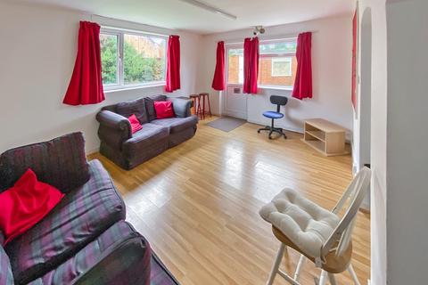 1 John Rous Avenue, Coventry, CV4 8FB