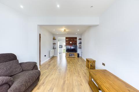 9 Palace Road, Ruislip, HA4 0PS