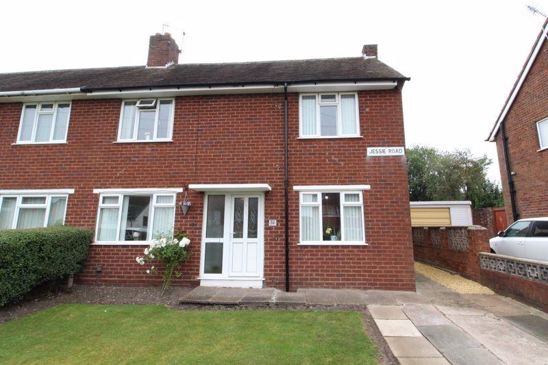 Jessie Road, Aldridge, Walsall, WS9 8HP 3 bed semidetached house £