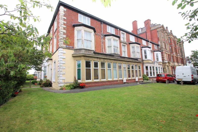 Kenworthys Flats, Southport 2 bed apartment £70,000
