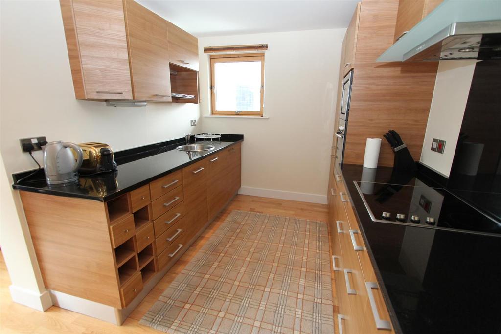 Kitchen.JPG