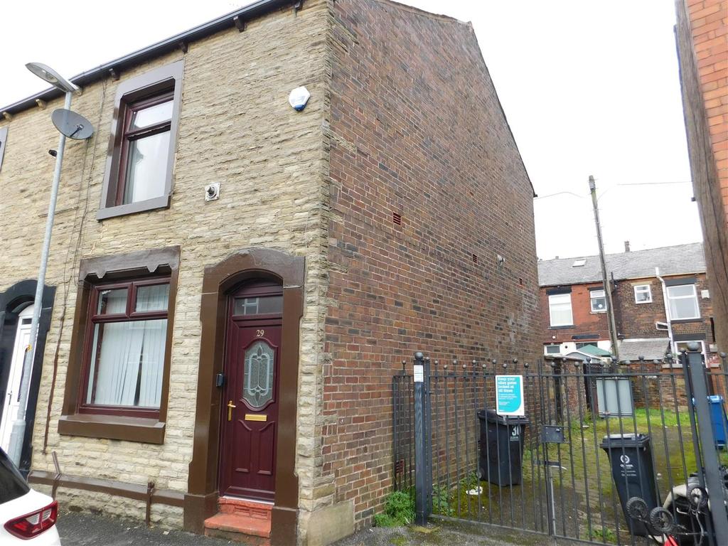 Herbert Street, Oldham 2 bed end of terrace house £95,000
