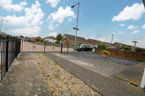 132 Ark Royal, Bilton, Hull, HU11 4BP