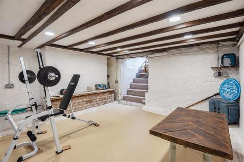 24 John Street, Tiverton, EX16 5JP