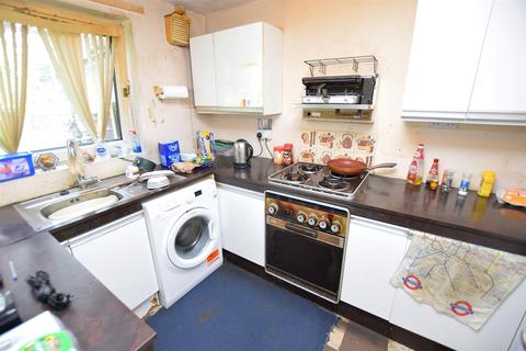 321 Beechings Way, Rainham, Gillingham, ME8 7BP
